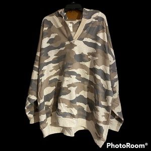 💥NWT💥 Camo Aerie Hoodie